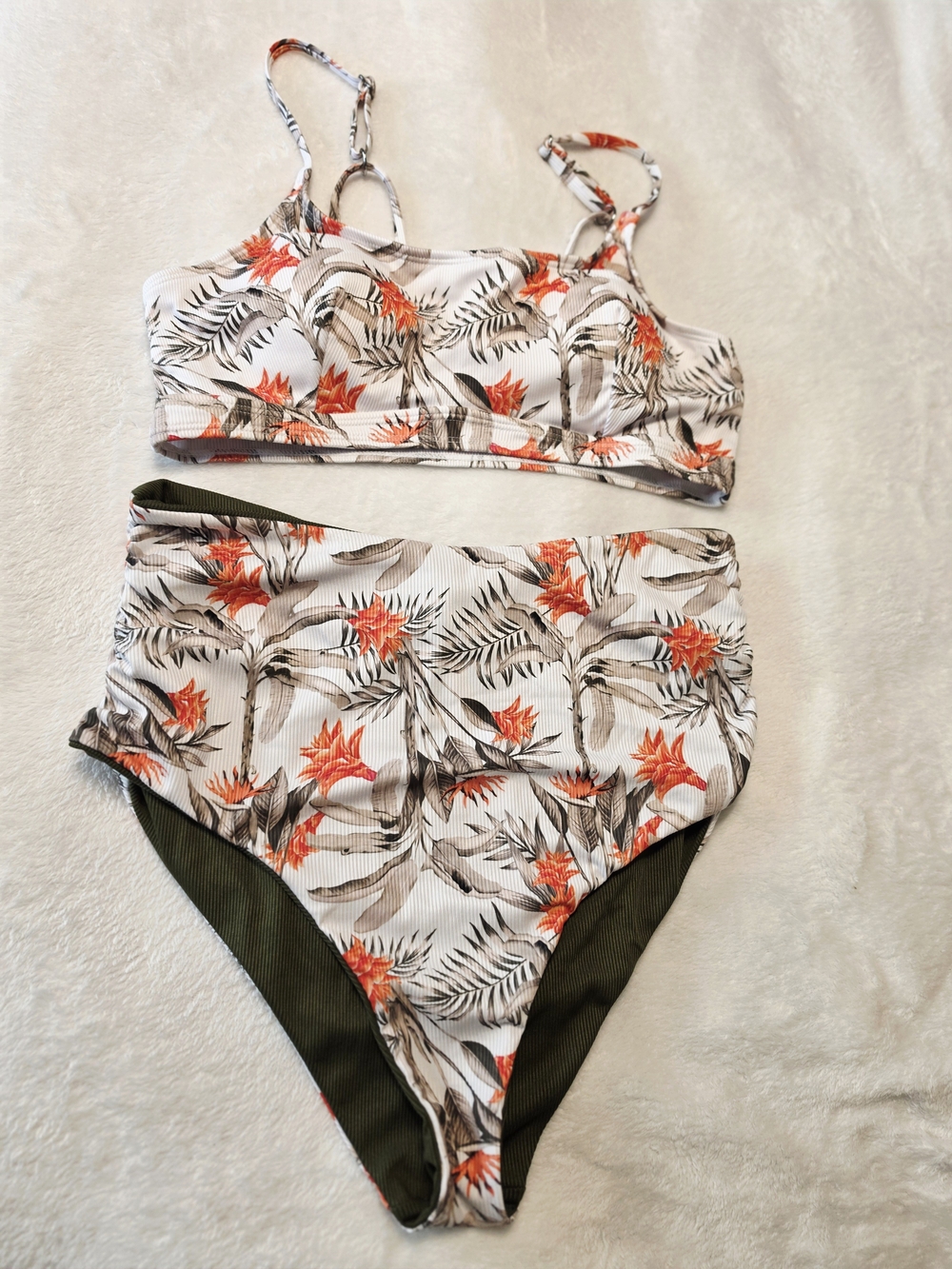 Cupshe Two-Piece High-Waist Floral Bikini — Reversible Bottoms